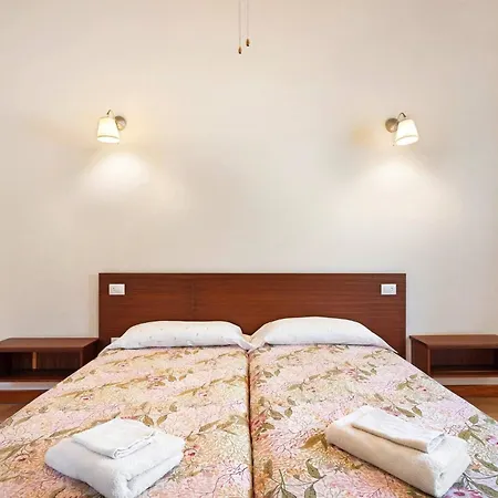 La Calabacera Casa Amarilla N0075 Апартаменты *